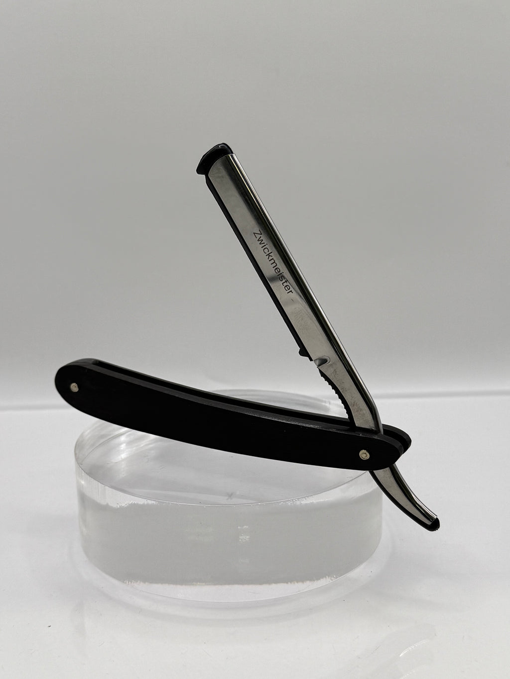 Zwickmeister - The Shaverist Shavette