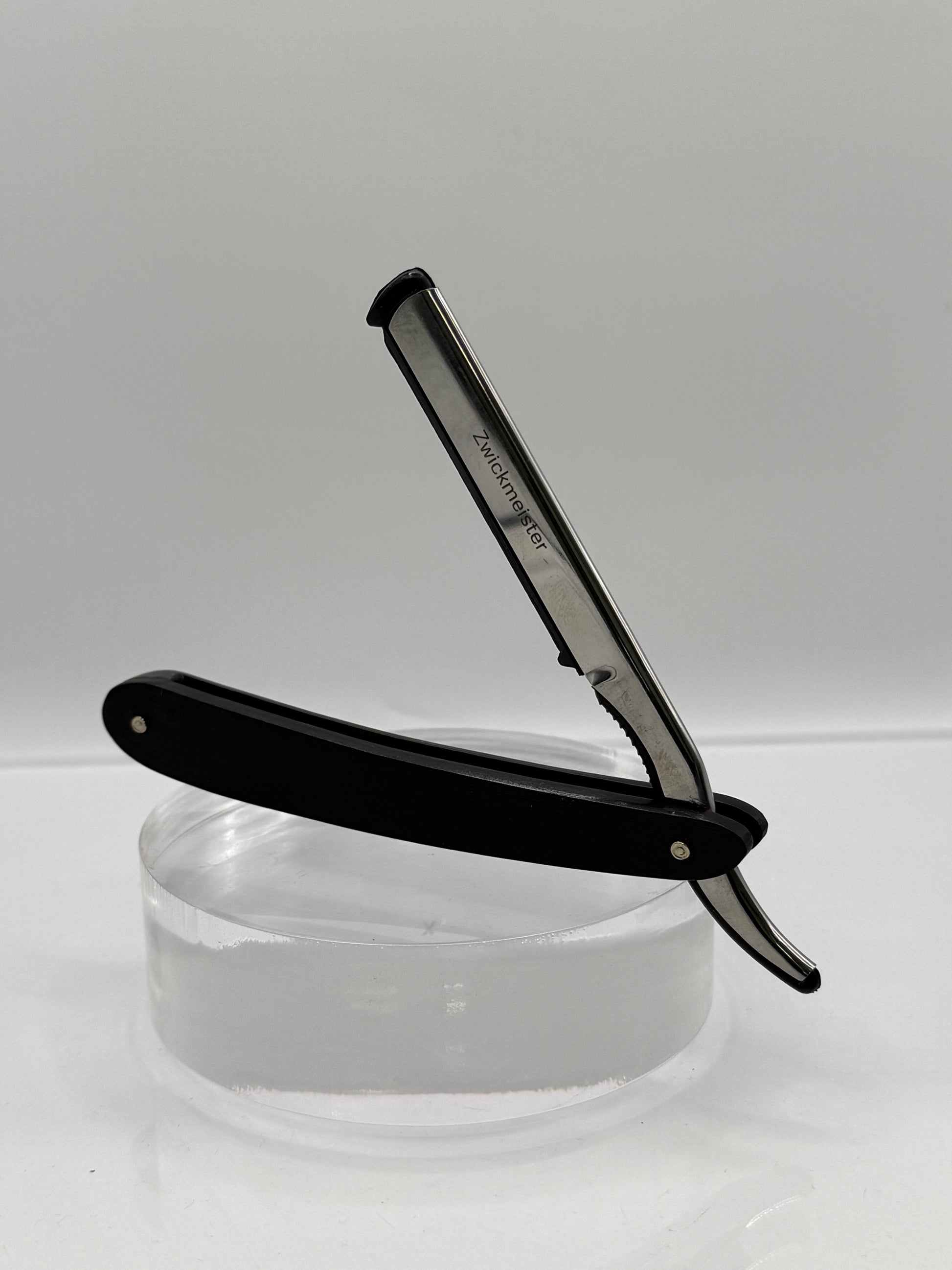 Zwickmeister - The Shaverist Shavette