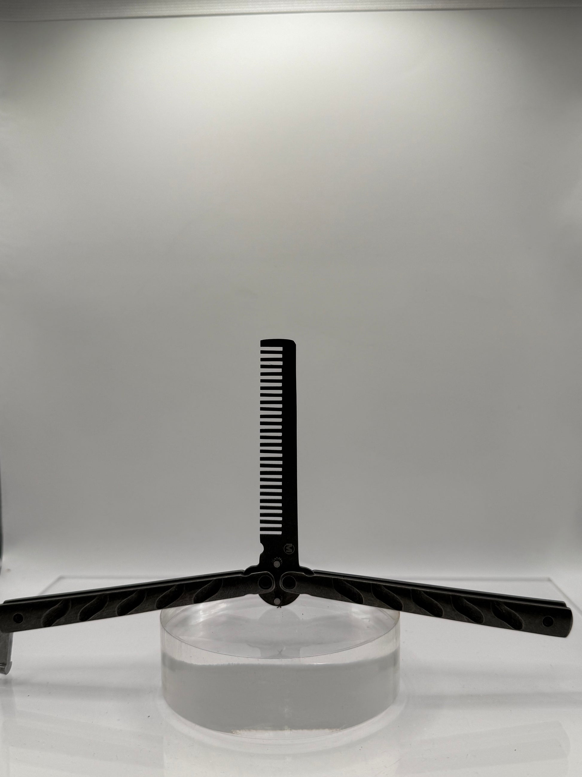 Böker Magnum Balicomb - Kamm Bürste Butterflyoptik Edelstahl