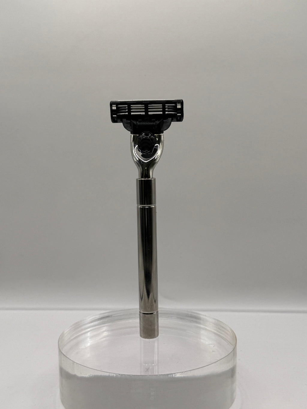 Erbe - Rasierer Gilette Mach3 Edelstahl glänzend