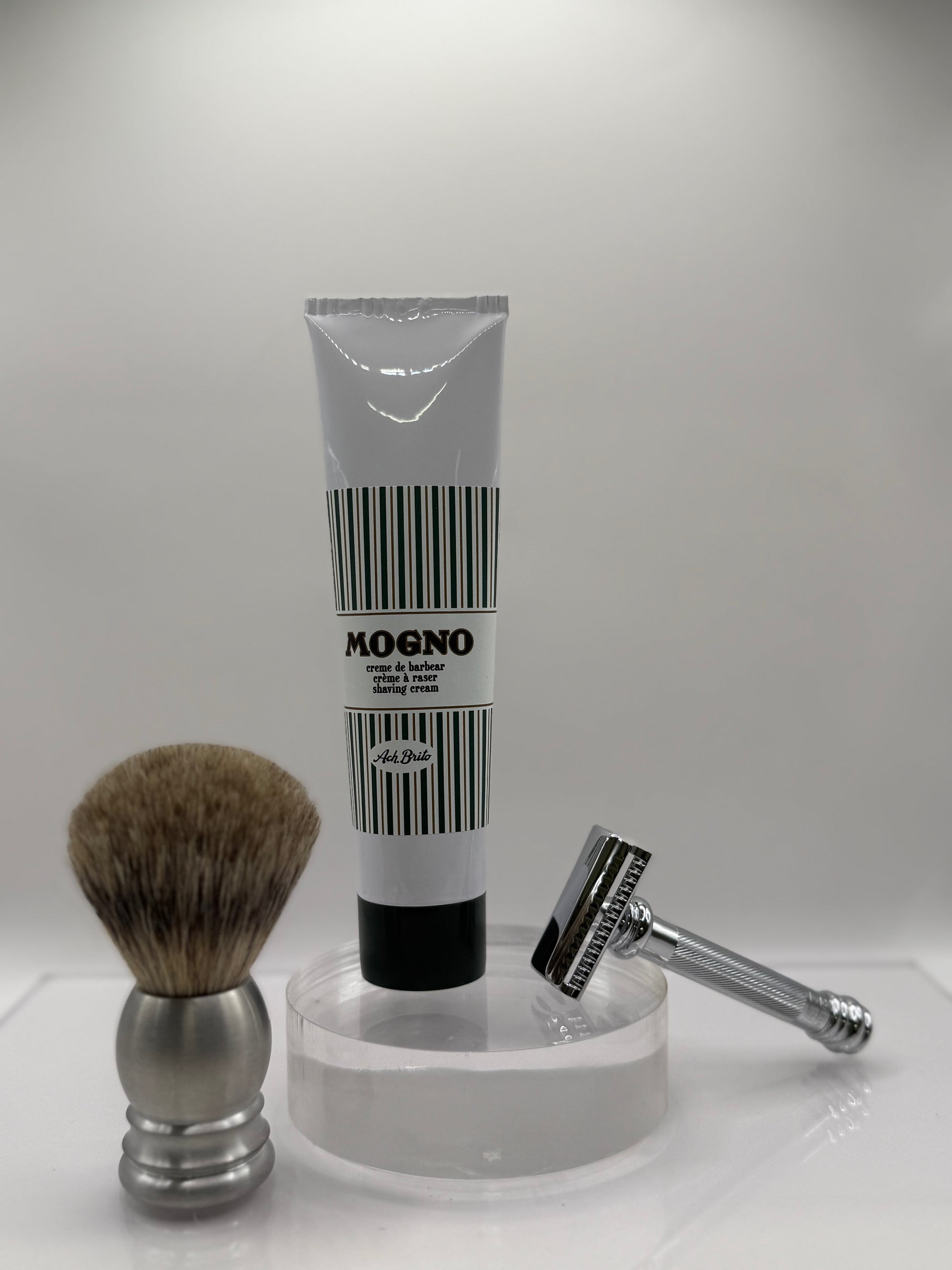 Ach. Brito - MOGNO Creme de barbaear 100g