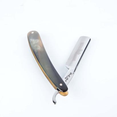 Ralf Aust Straight Razor 5/8 Round Point Horn