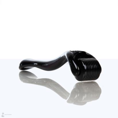 Dick Johnson Beard Grow Roller